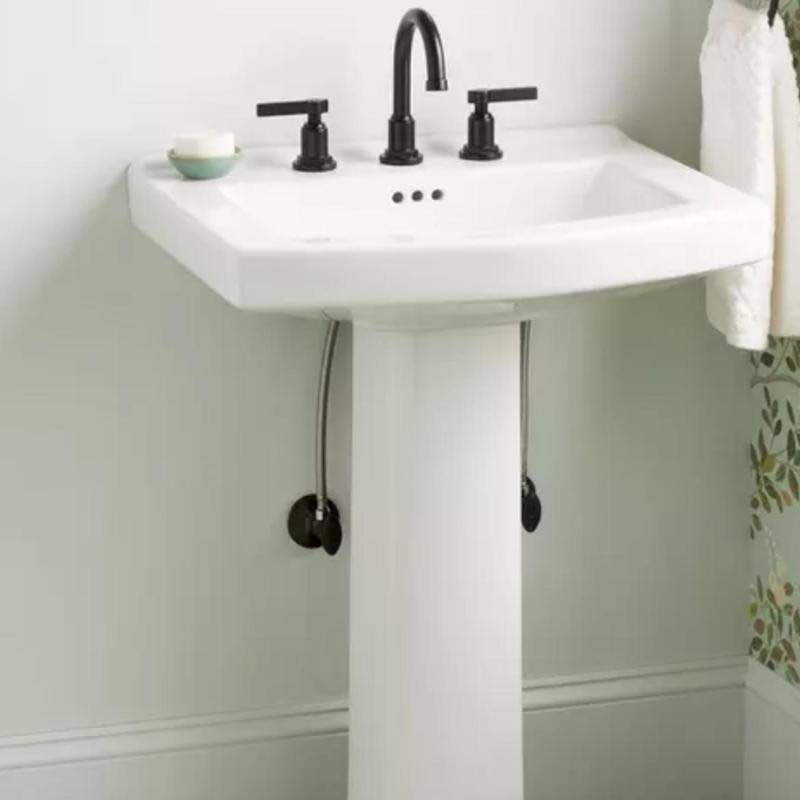 Pedestal sink in Hot Springs, AR by Bowen Plumbing